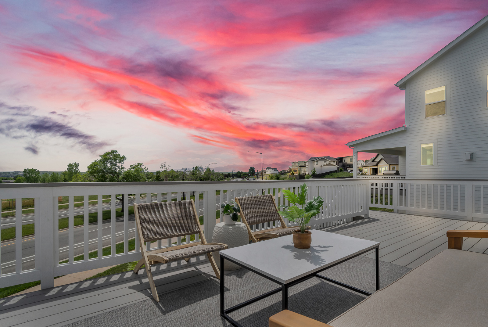 Exterior real estate photography of a single-family home in CExterior view of a Colorado single-family home in Colorado